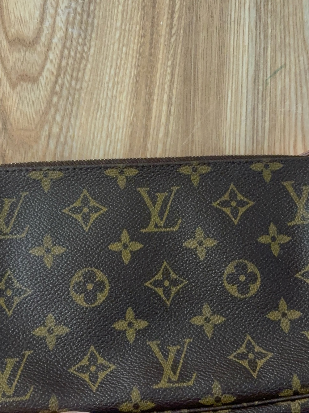 Auth LOUIS VUITTON Monogram Pochette Accessories - Picture 3 of 12